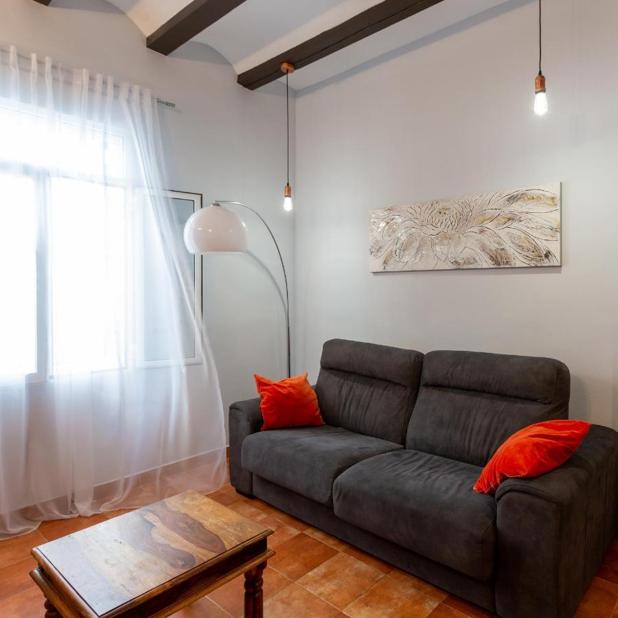Cozy Apartment Near The Center, Torres De Serrano Valencia Exterior photo