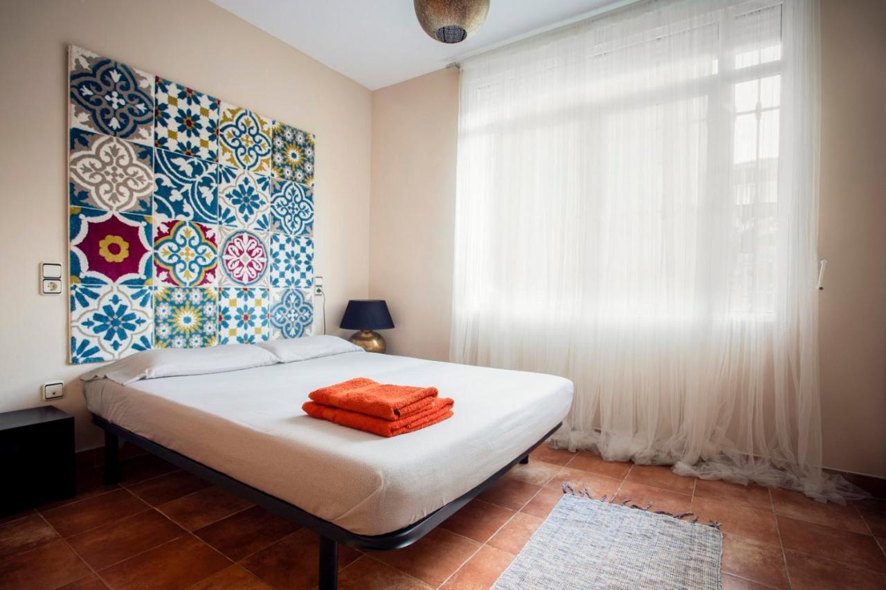 Cozy Apartment Near The Center, Torres De Serrano Valencia Exterior photo